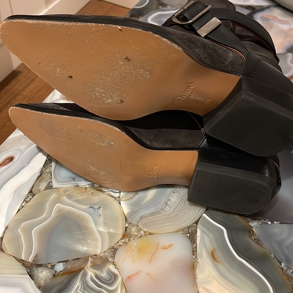 Chloé Rylee buckled leather-trimmed suede ankle boots! Beautiful 😍 - Picture 5 of 5